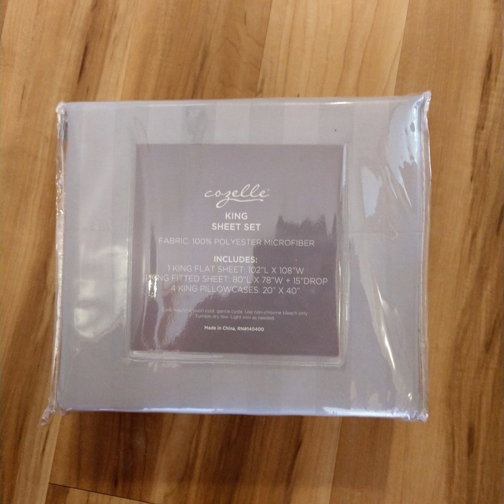 King Size Sheet Set with 4 pillowcases